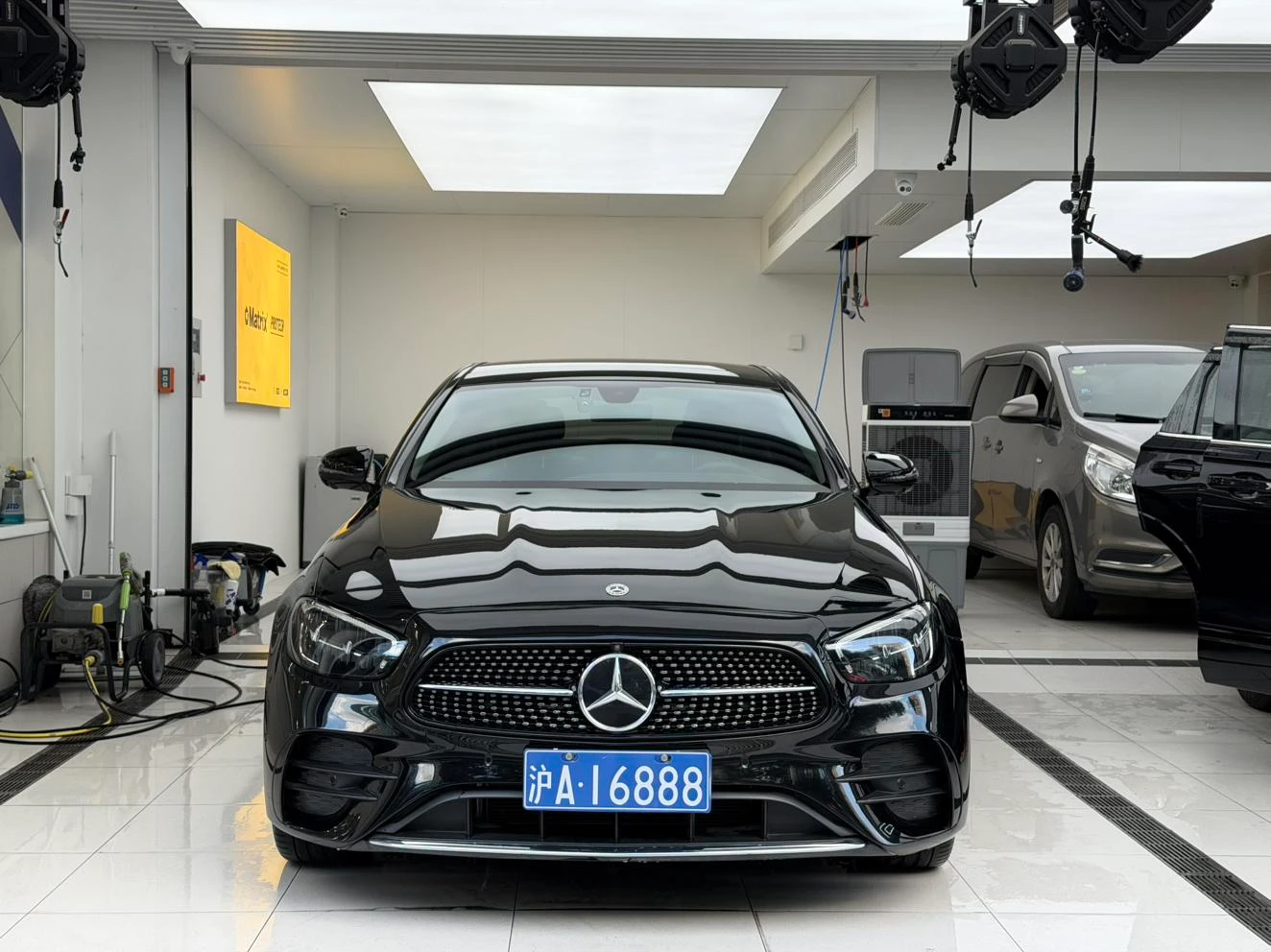 Mercedes-Benz E-Class E300 L  - exterior