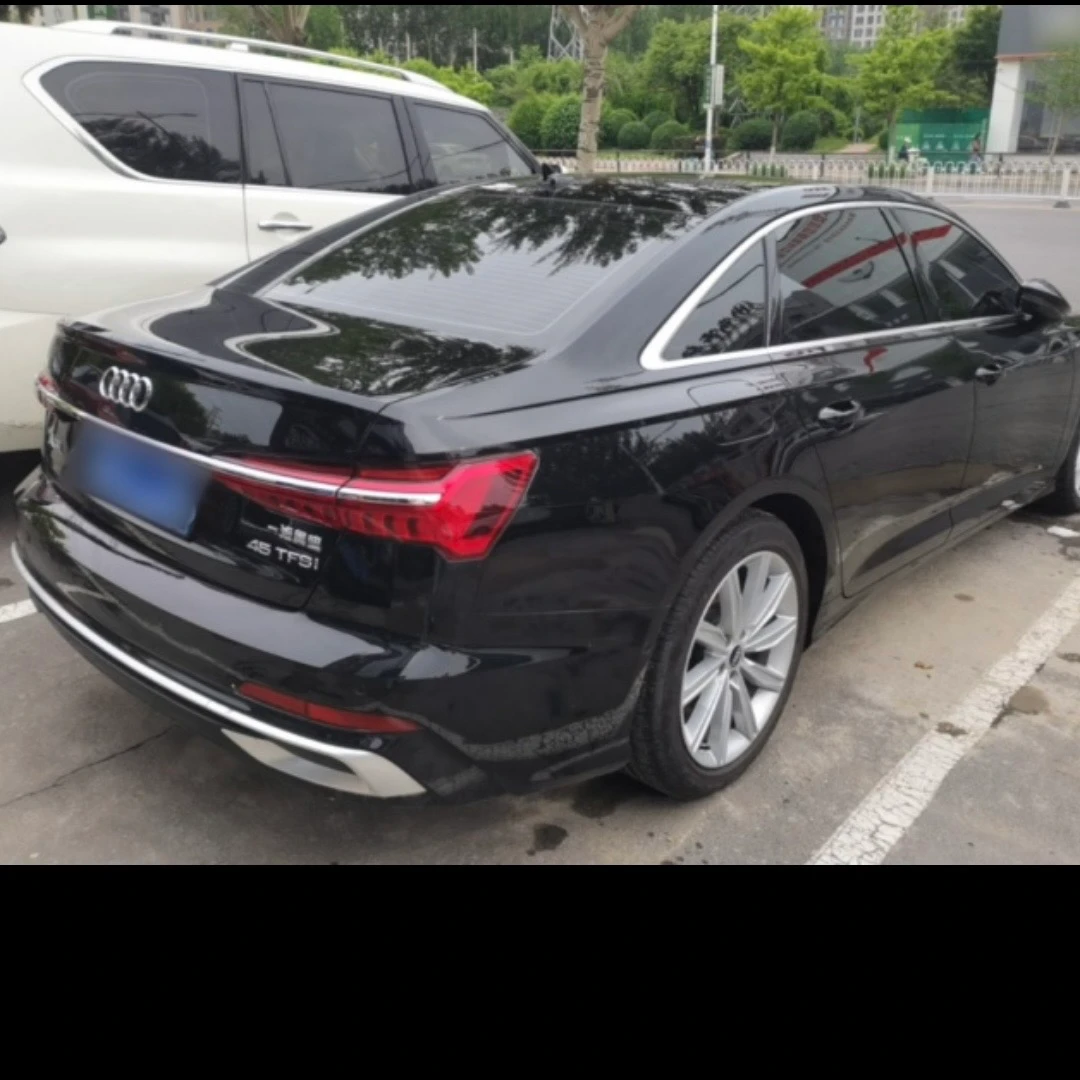 Audi A6L Premium Sport 45 - exterior