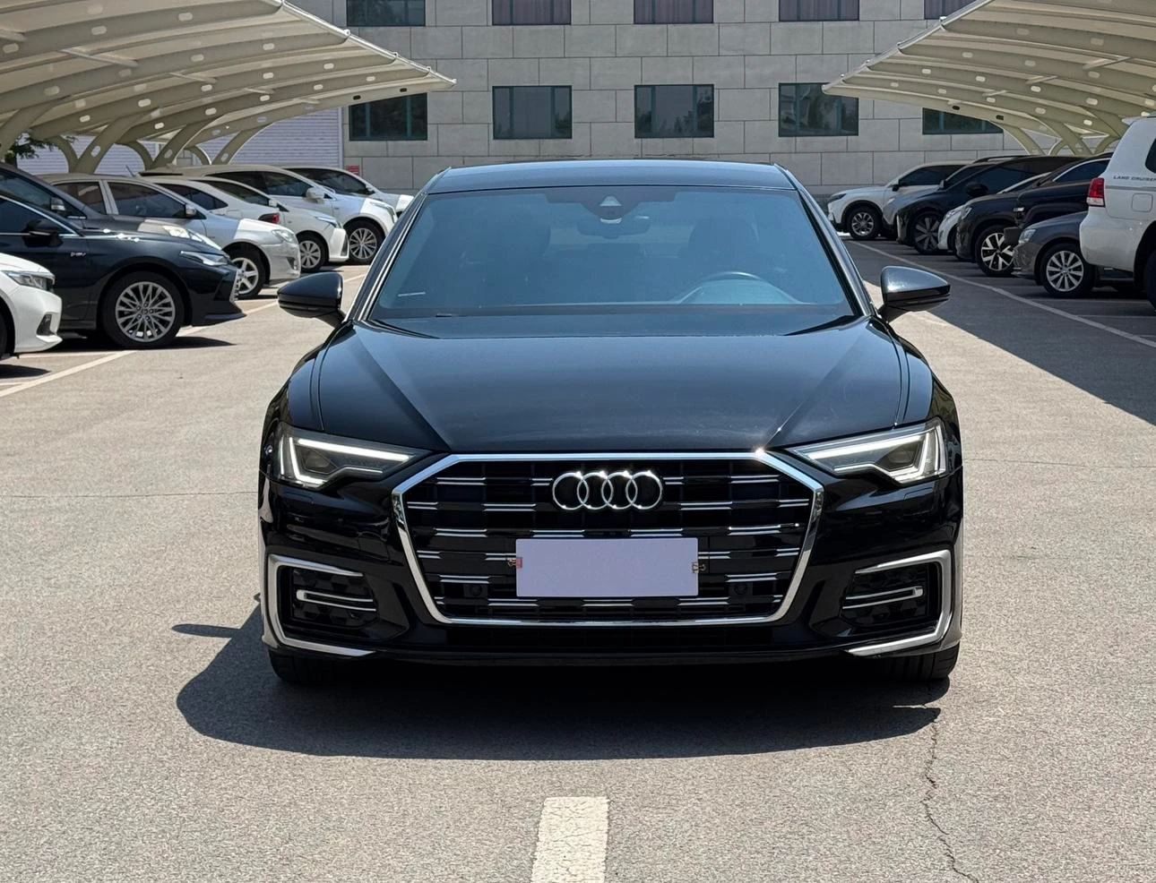 Audi A6L 40 TFSI (Luxury Dynamic Trim)