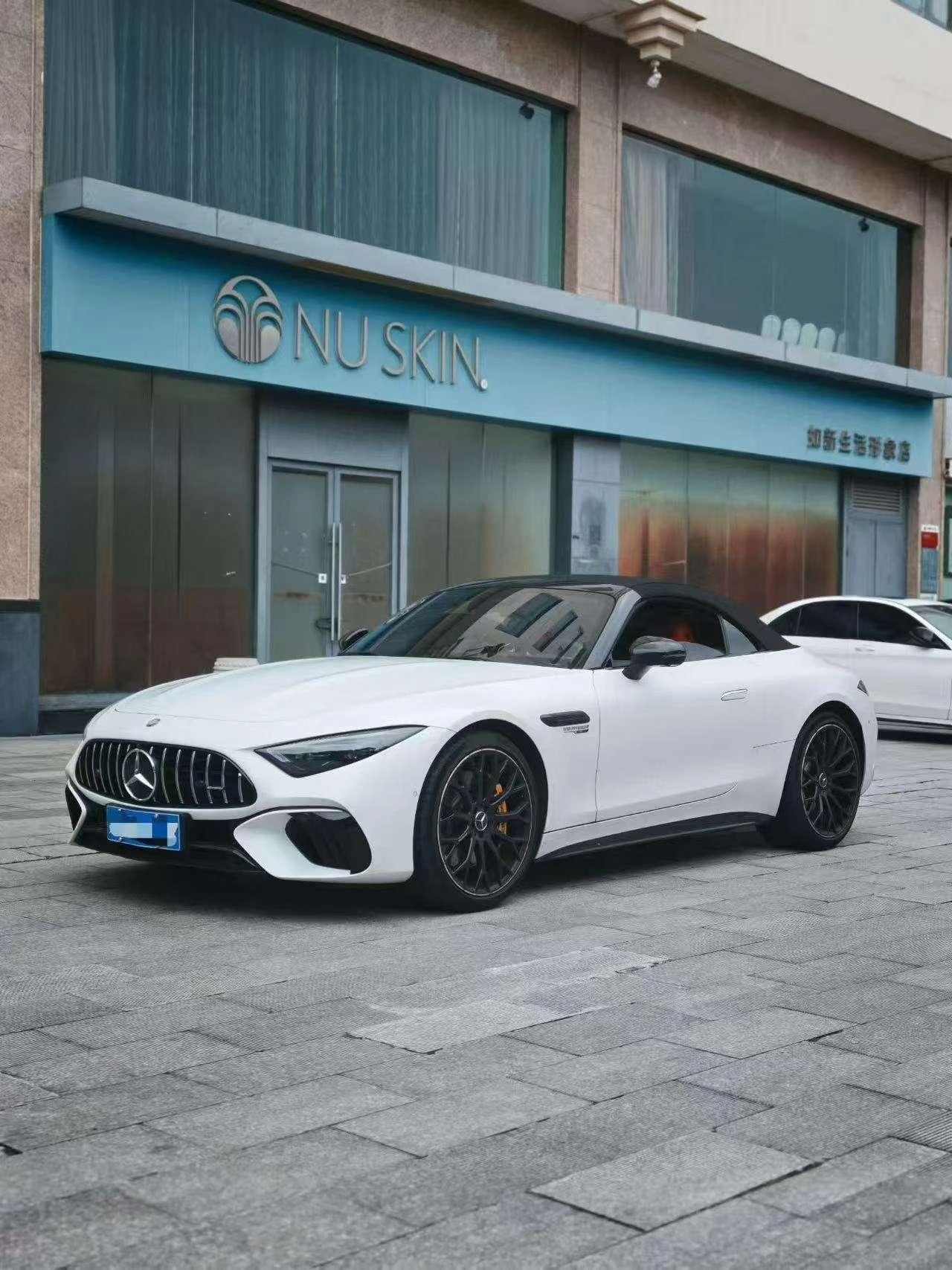 Mercedes-Benz SL-Class SL63 AMG