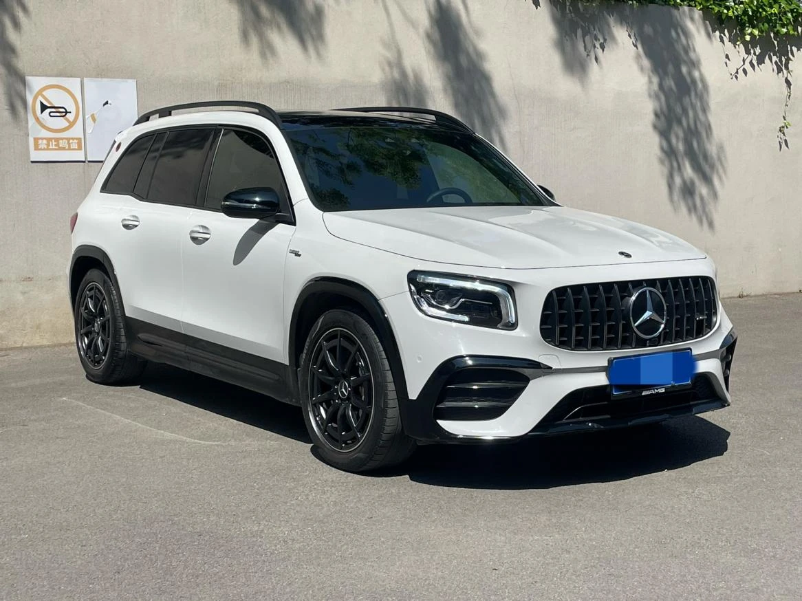 Mercedes-Benz GLB-Class GLB35 4MATIC AMG - exterior