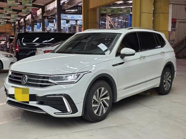 Volkswagen Tiguan L PHEV 430PHEV Plug-in Hybrid Premium Edition