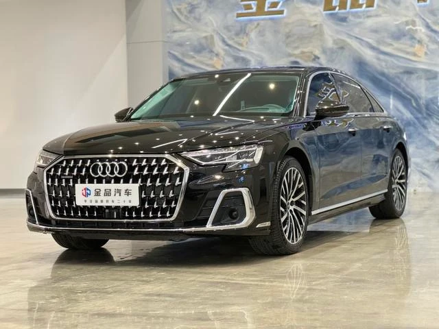 Audi 8L 55 TFSI Flagship Trim