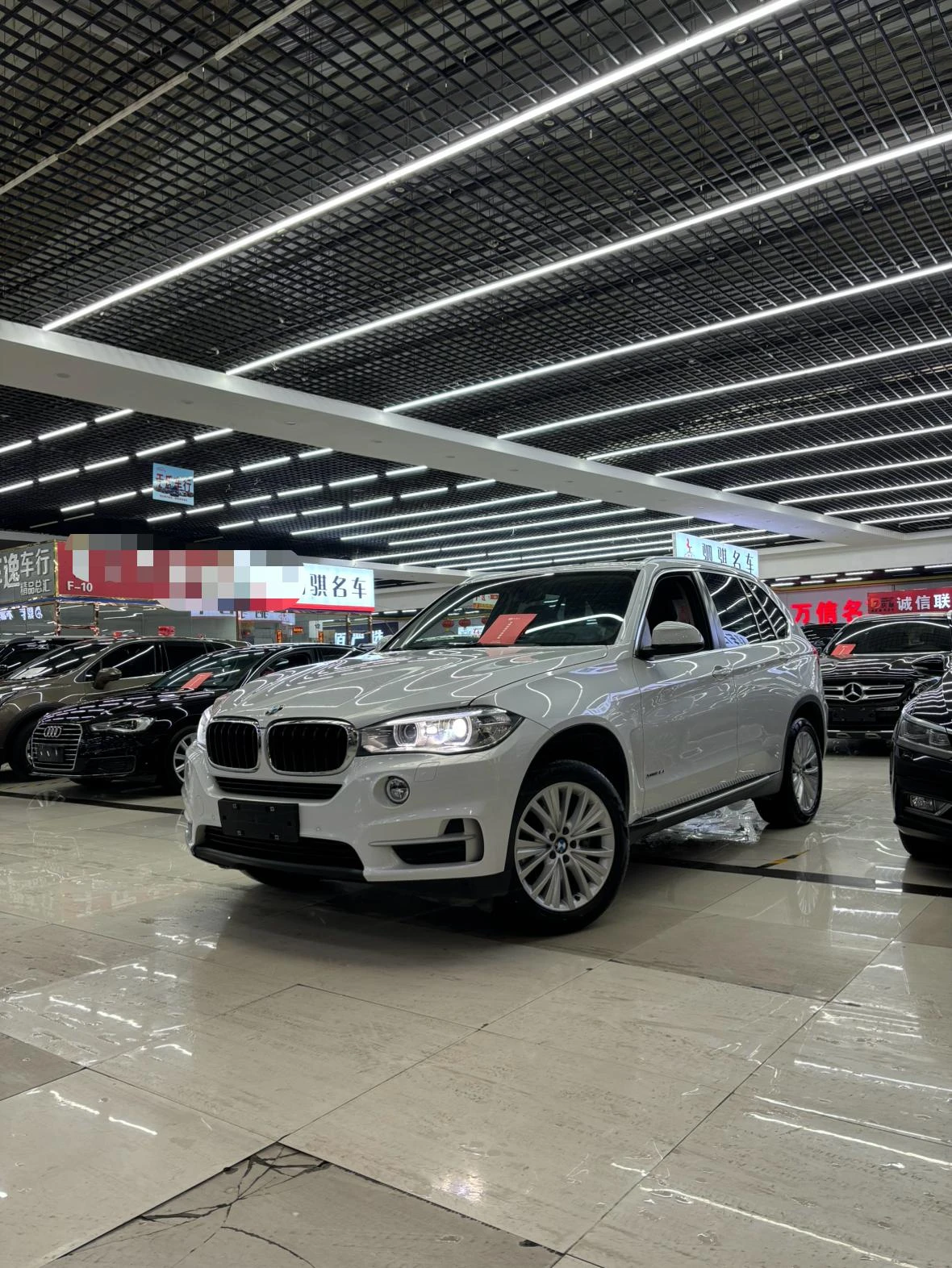 BMW X5  xDrive35i 