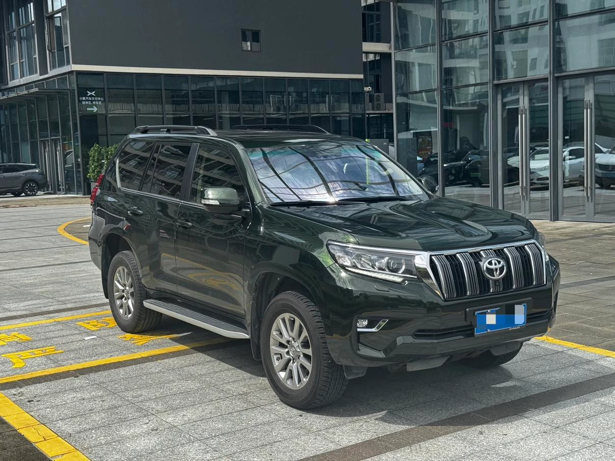 Toyota Prado - exterior