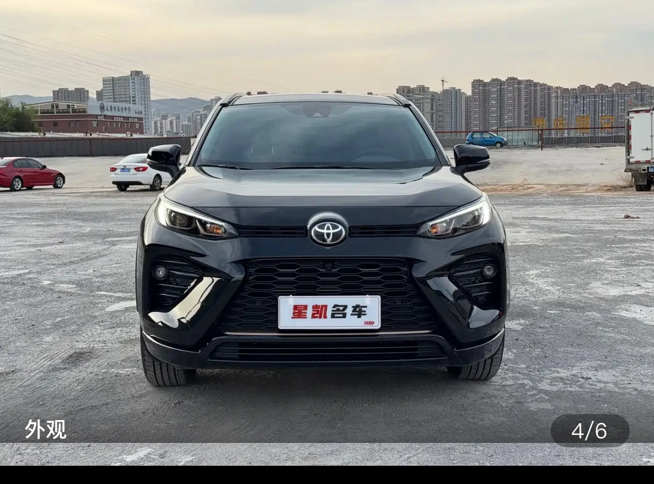 Toyota Wildlander CVT 2WD Luxury Plus - exterior