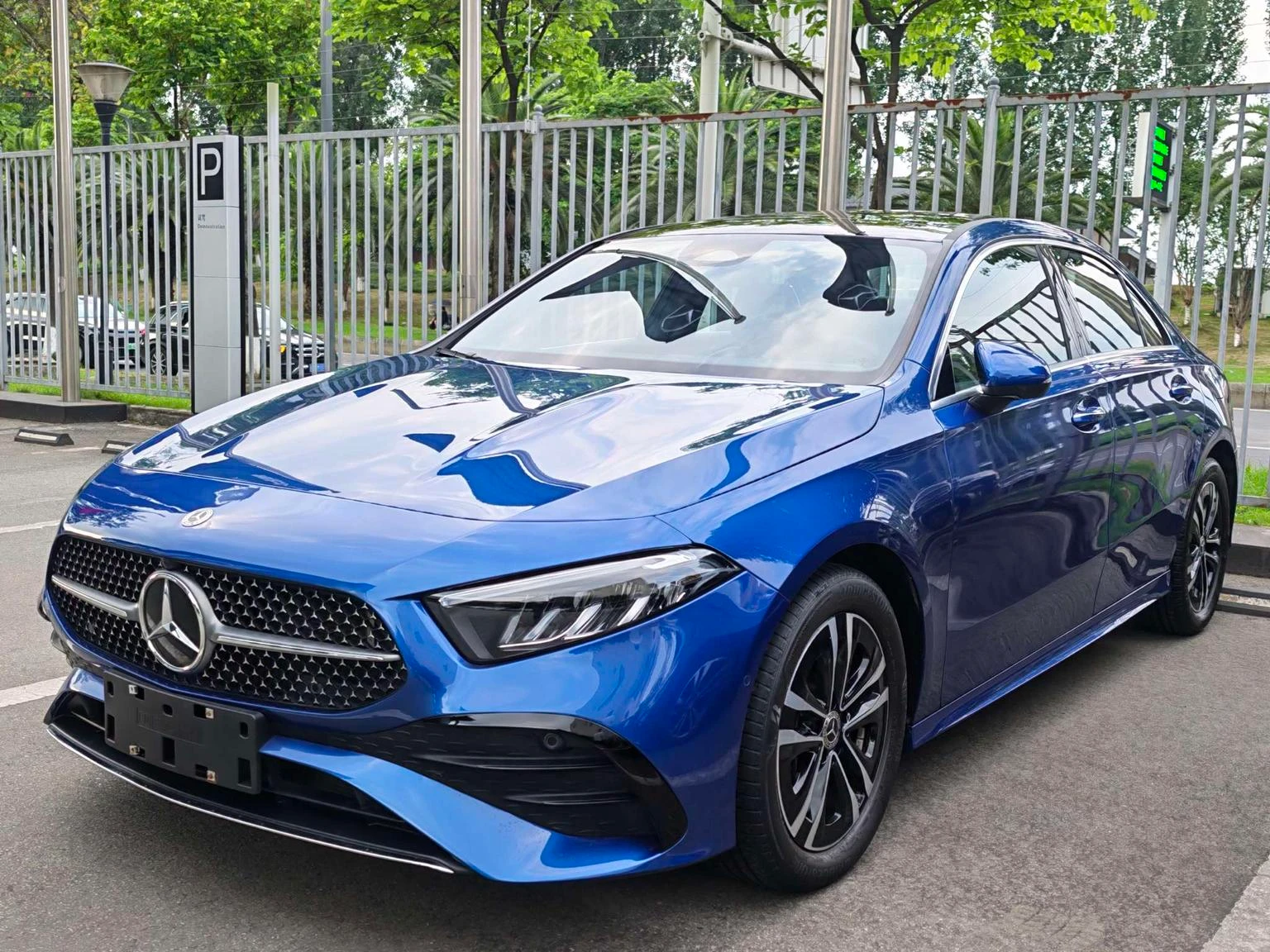 Mercedes-Benz A-Class 200 L Sport Dynamic