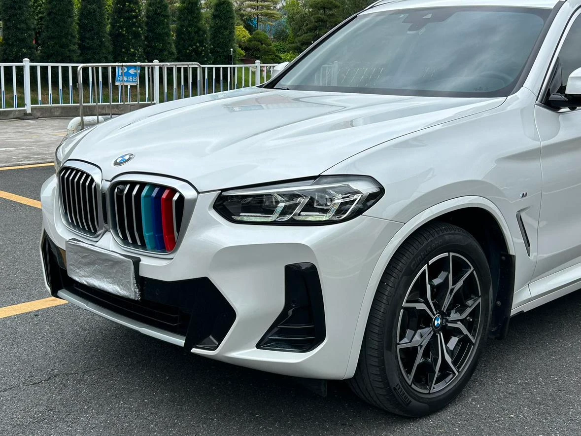 BMW X3  xDrive25i M Sport - exterior