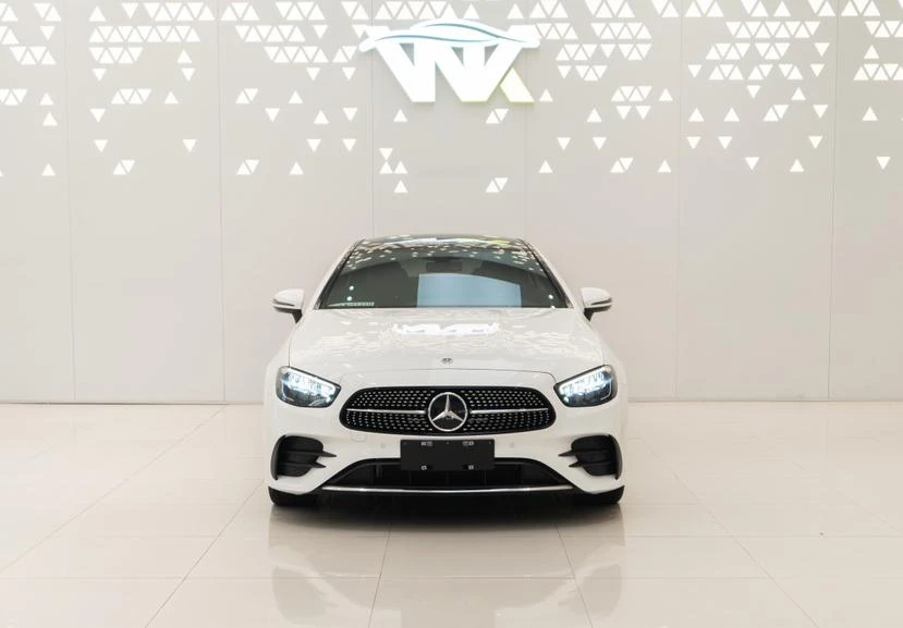 Mercedes-Benz E-class 260 Coupe 