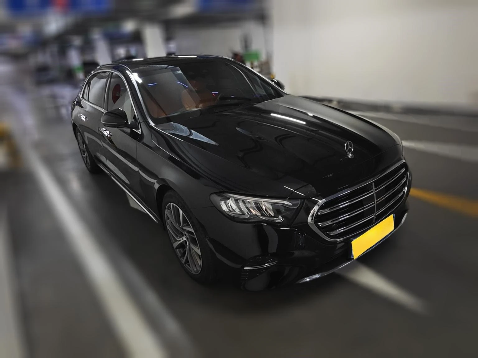Mercedes-Benz E-Class E 300 L Fashion Sedan - exterior