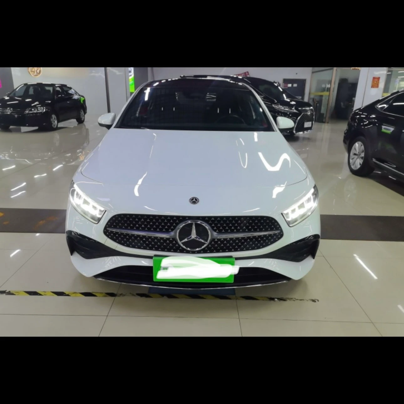 Mercedes-Benz A-Class 200L Fashion - exterior