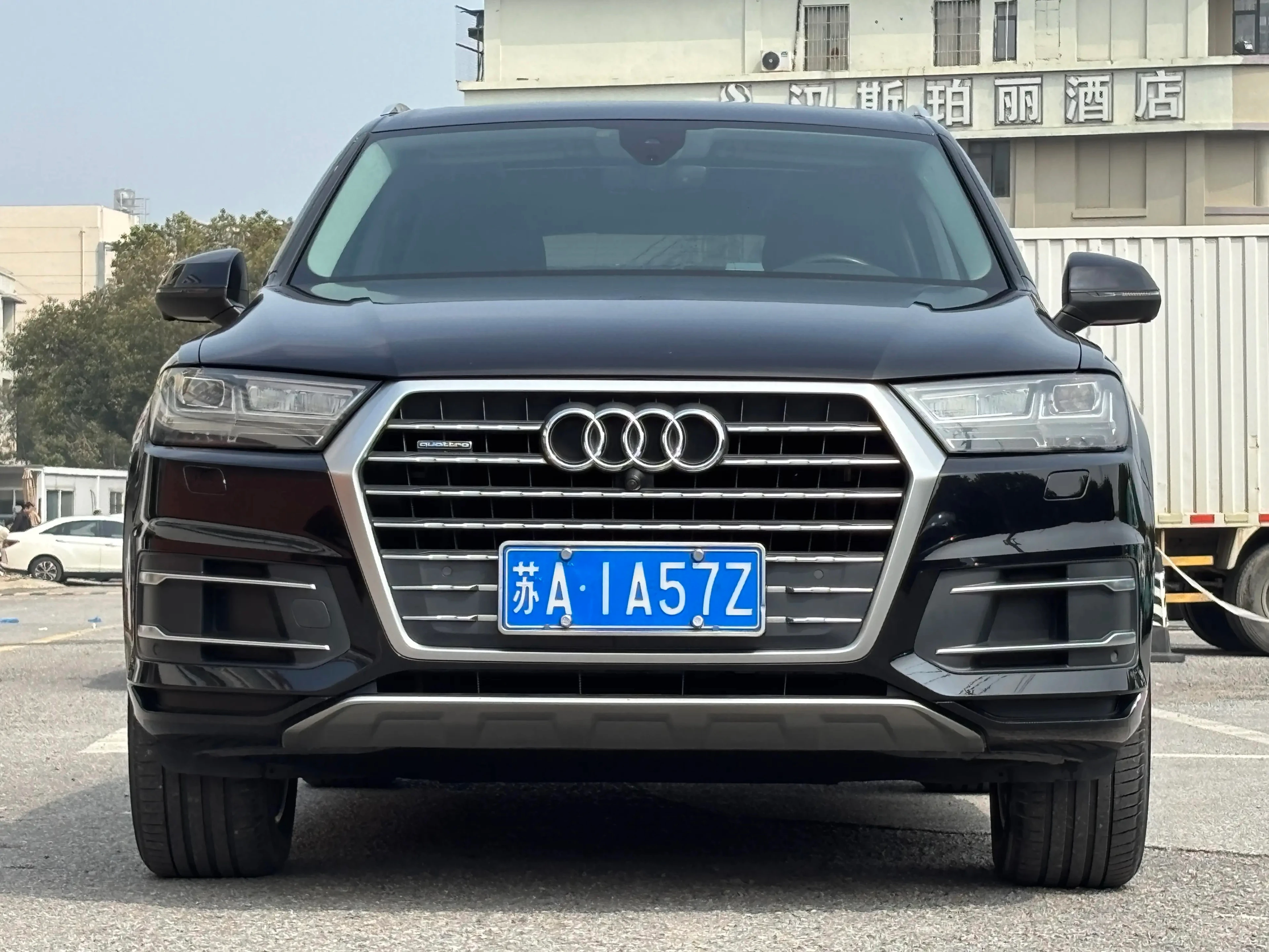 Audi Q7 40 TFSI Fashion Trim - exterior