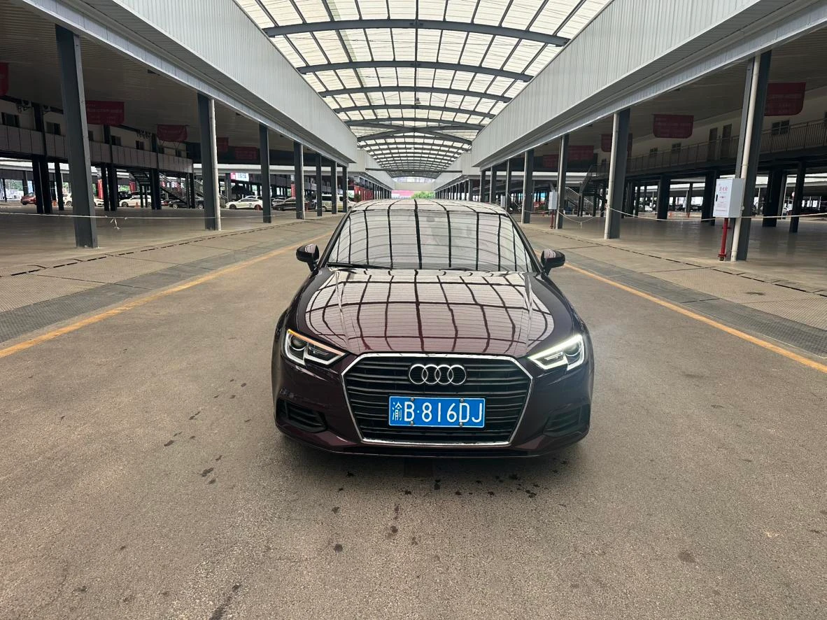 Audi A3Limousine 35 TFSI  30th Anniversary Edition  - exterior