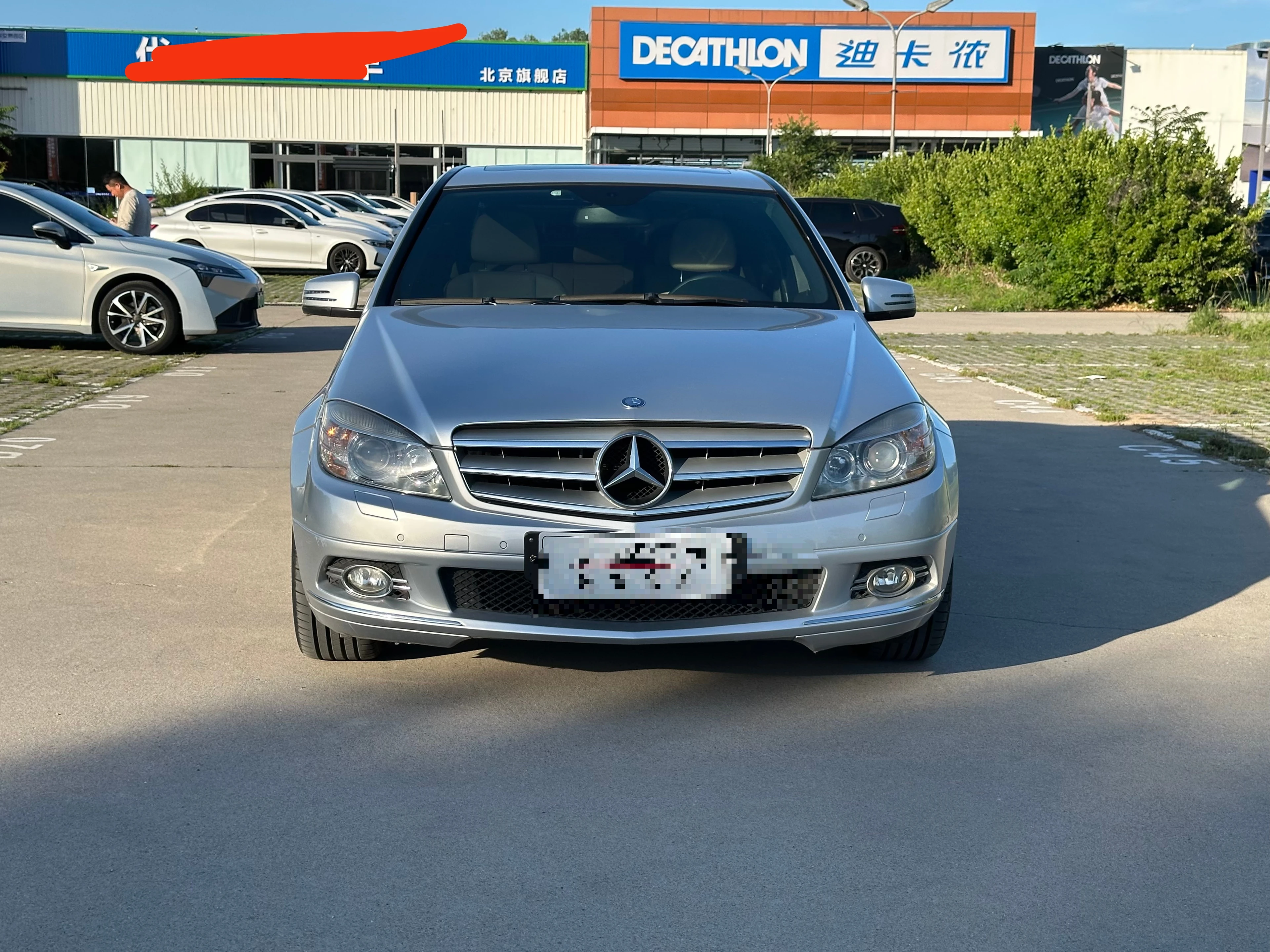 Mercedes-Benz C200 - exterior