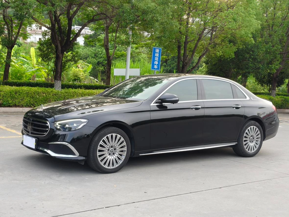 Mercedes-Benz E-Class 260 L 