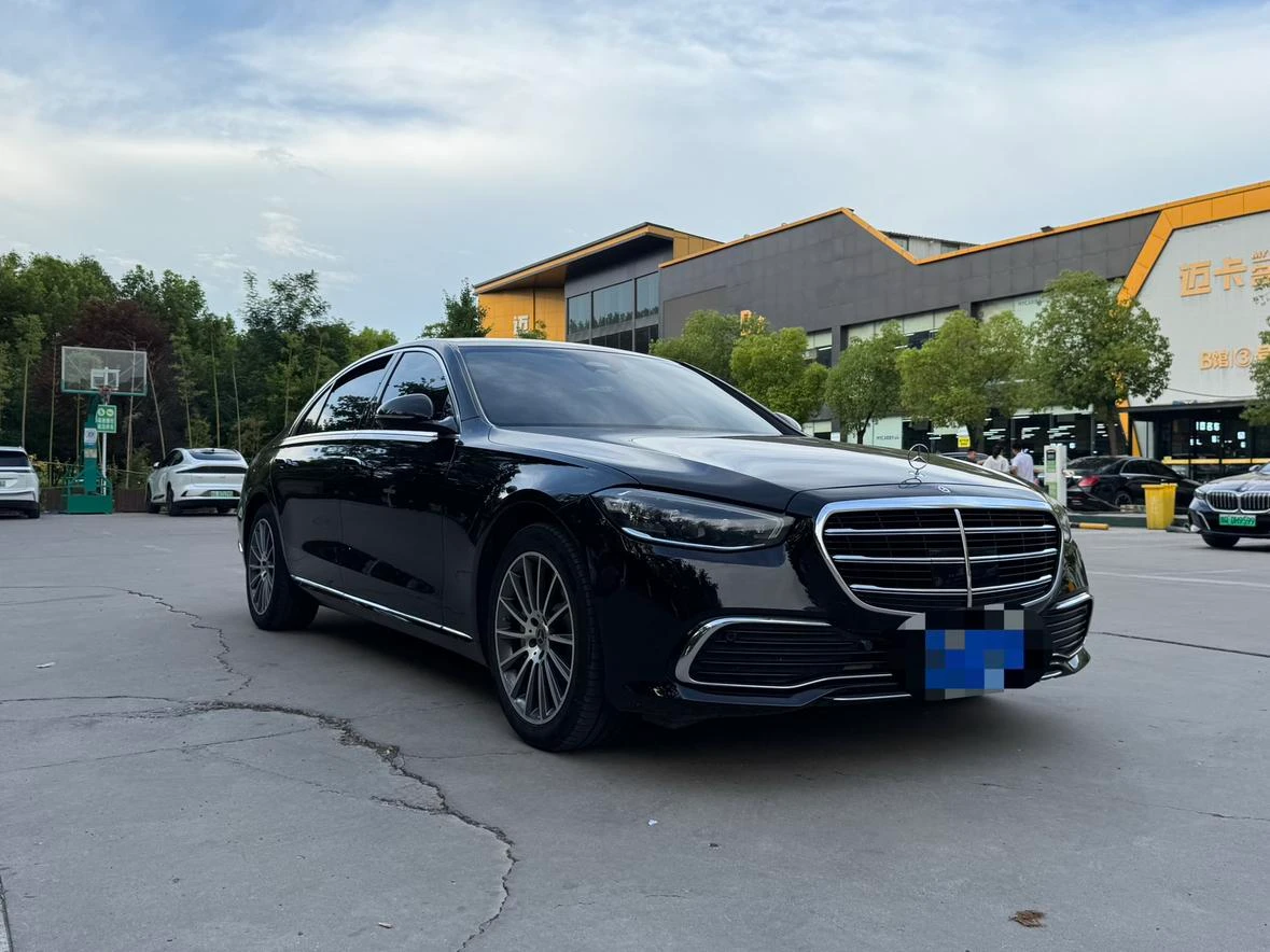 Mercedes-Benz S-Class S400 L Business Edition