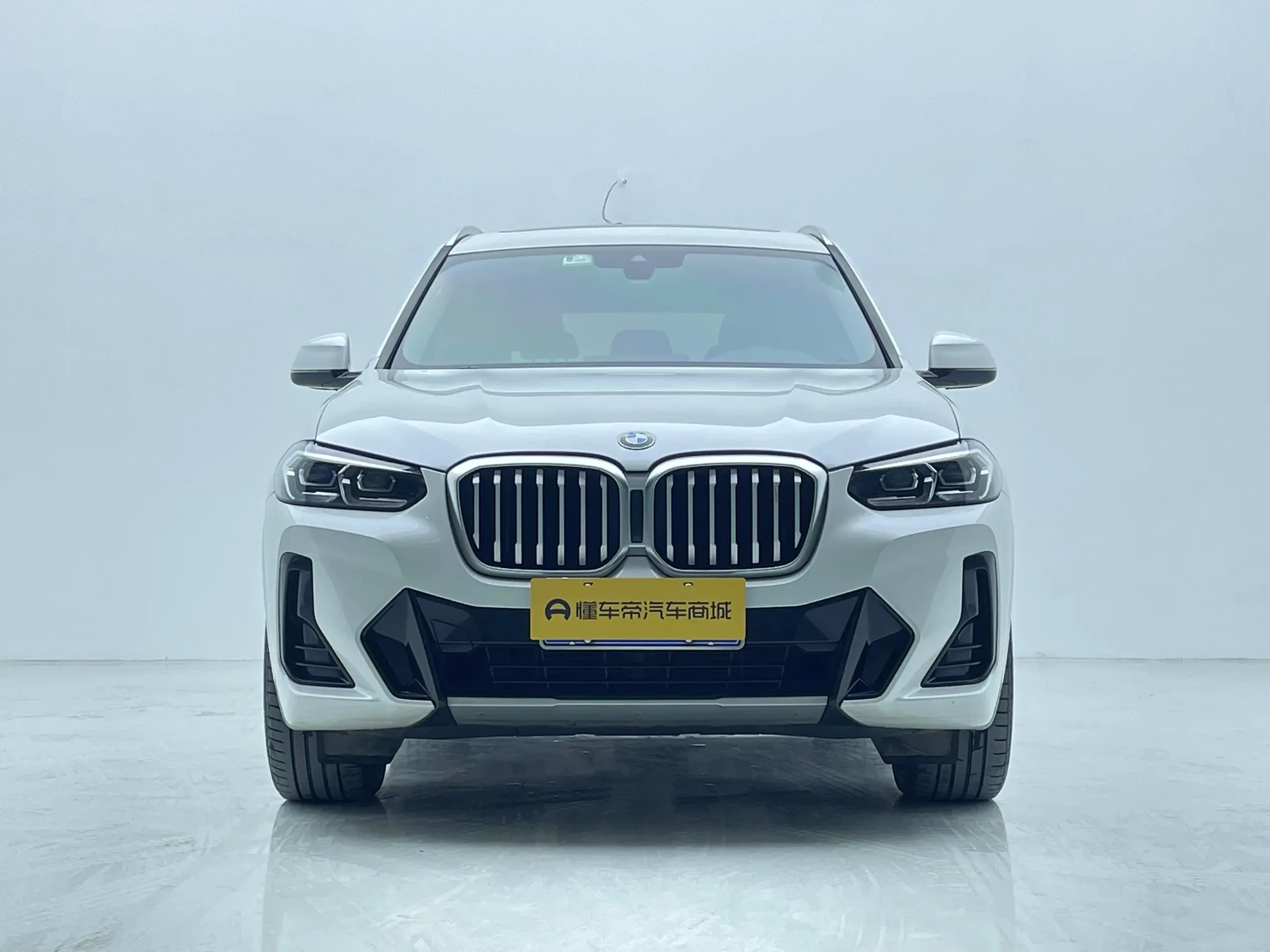 BMW X3 28i M Sport - exterior