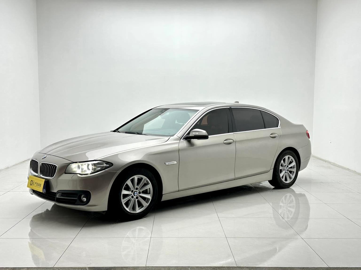 BMW 520Li 
