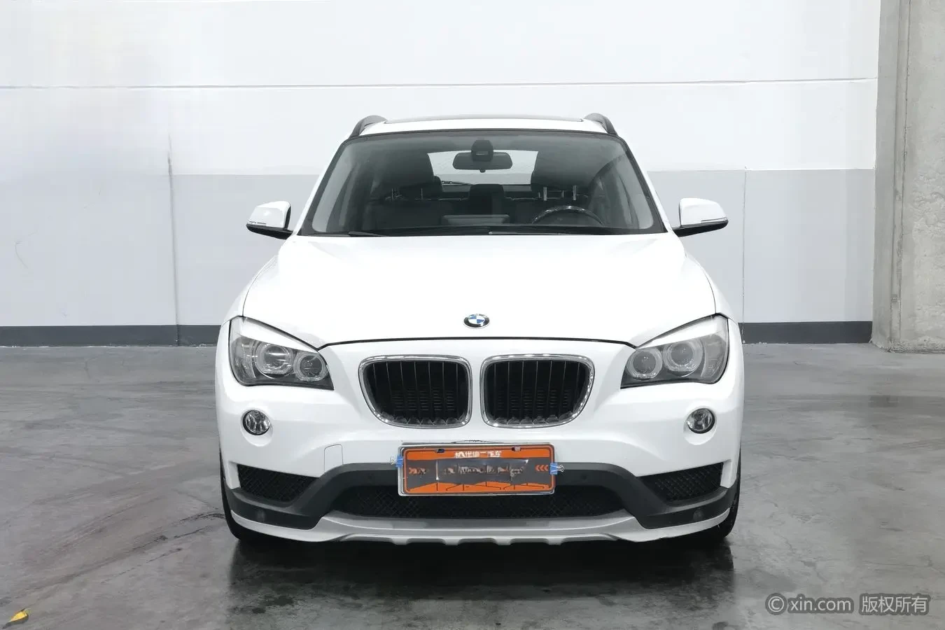 BMW X1 sDrive18i Fashion Plus - exterior