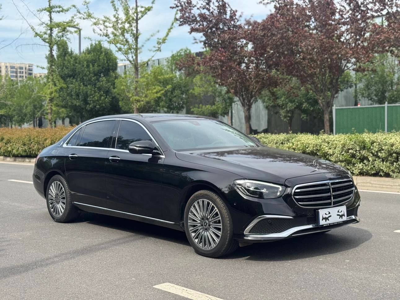 Mercedes-Benz E-Class E300 L Facelift Stylish Edition