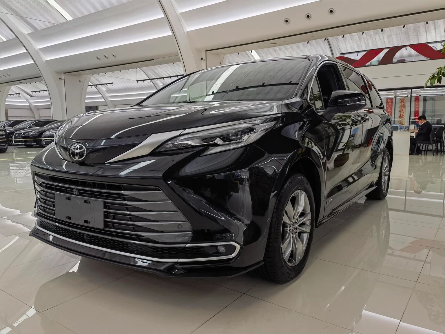 Toyota Sienna Hybrid 2.5L AWD Premium Edition