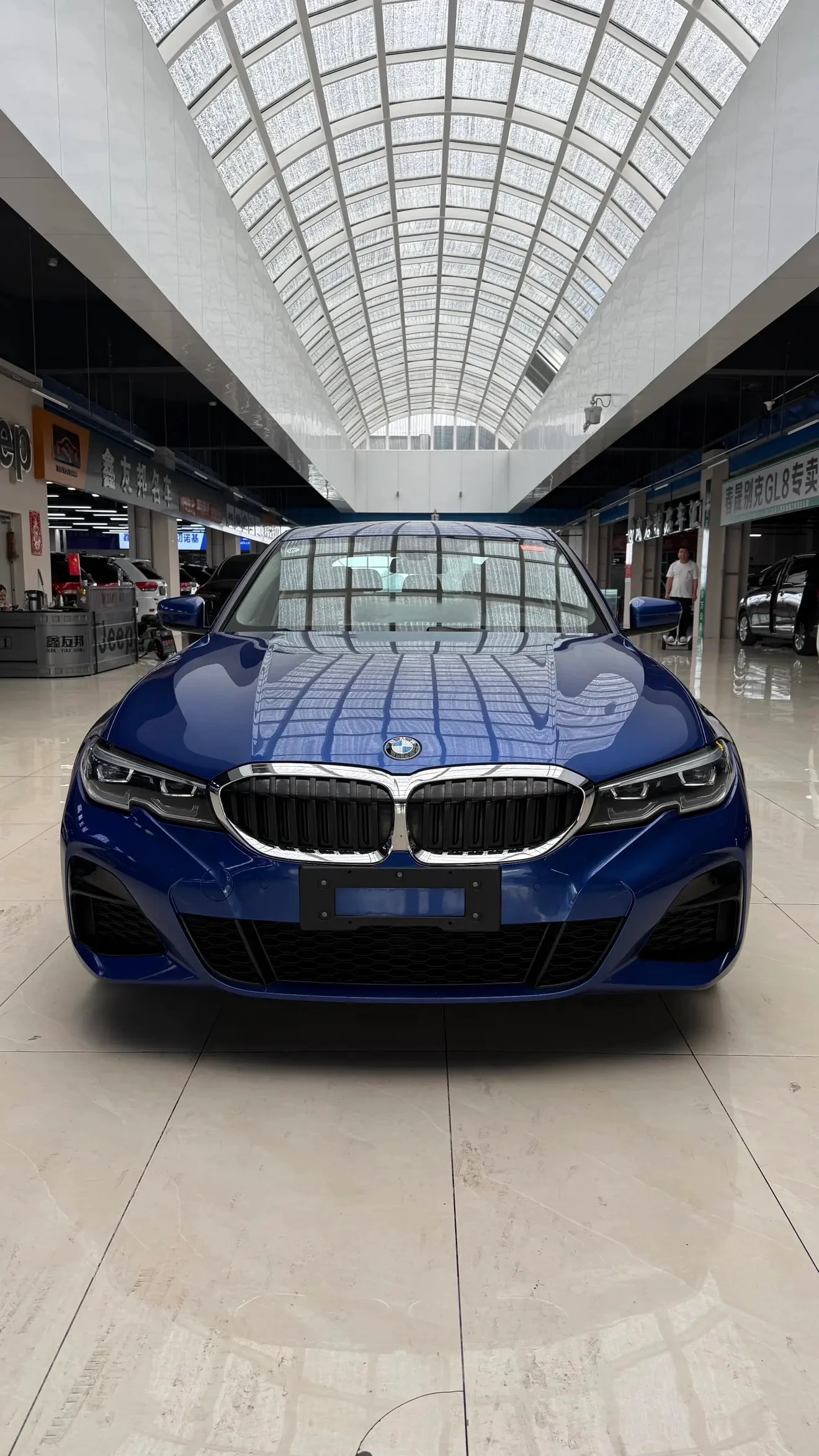 BMW 3 Series 320Li M Sport Package - exterior