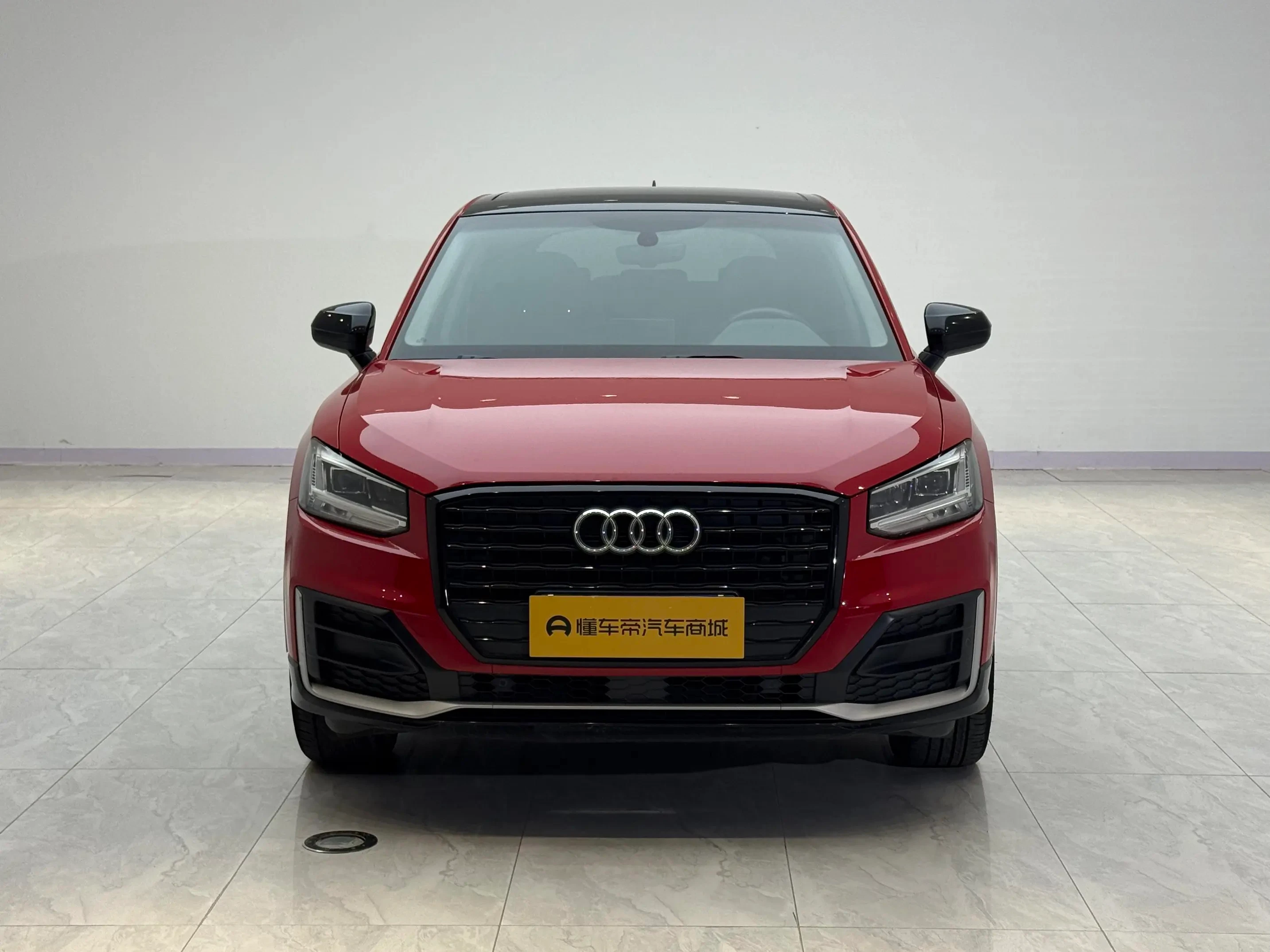 Audi Q2L 35TFSI Progressive Dynamic - exterior