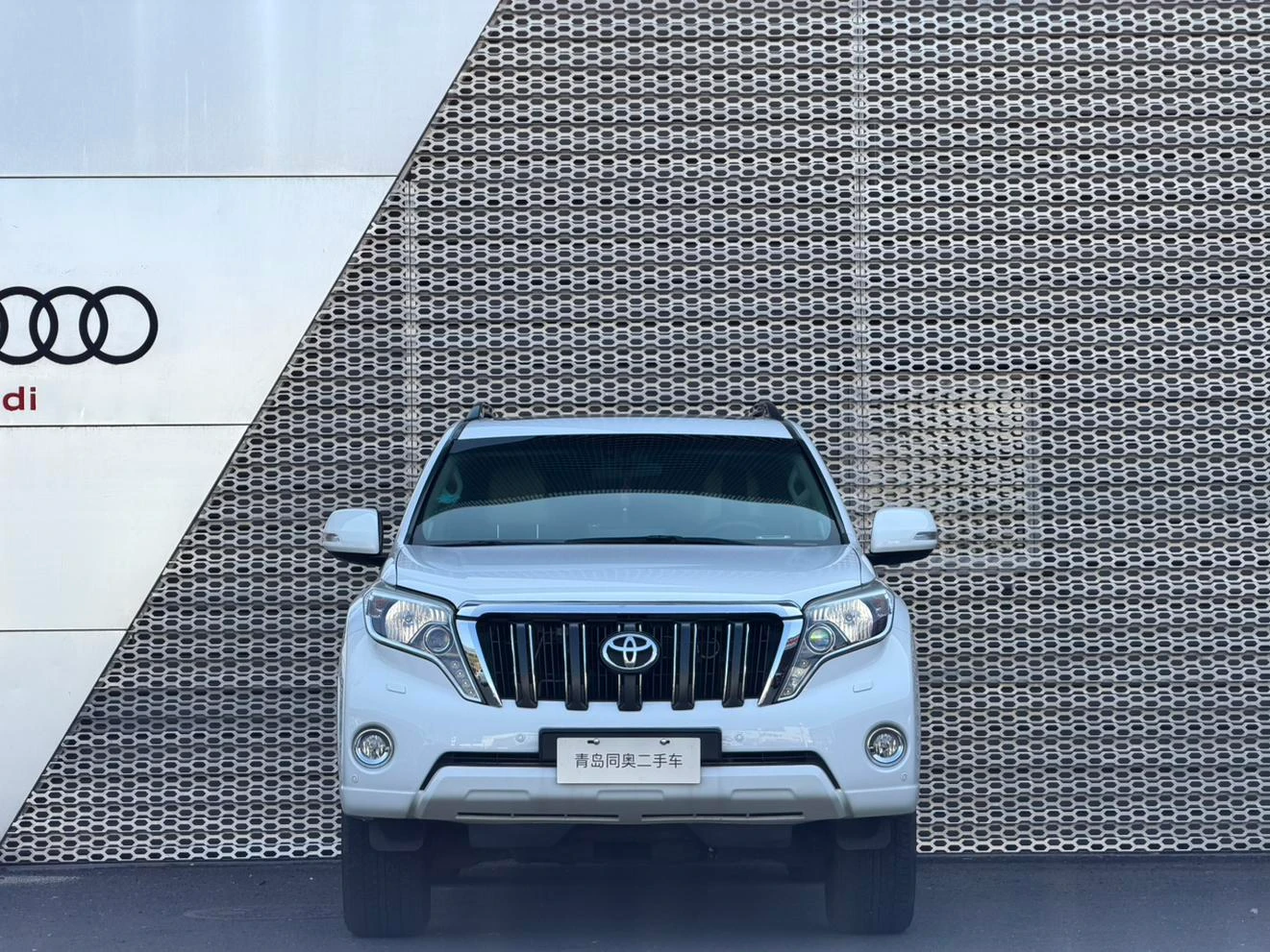 Toyota Prado - exterior