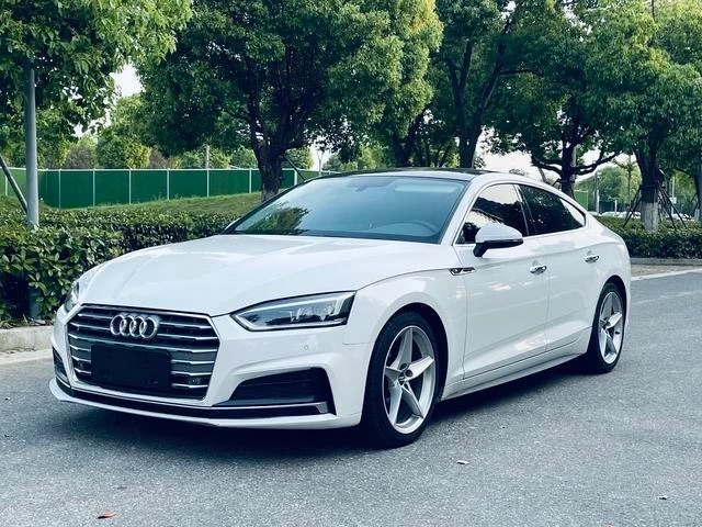 Audi A5 40 TFSI Fashion Trim
