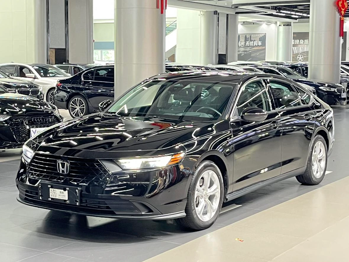Honda Accord Sharp T Dynamic 260TURBO Smart Edition
