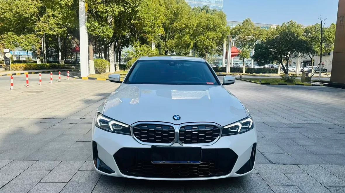 BMW 3 Series 325Li M Sport Package - exterior
