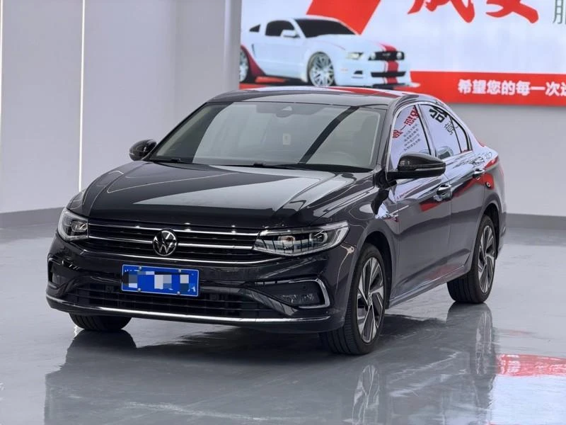 Volkswagen Bora 300TSI DSG Premium Edition