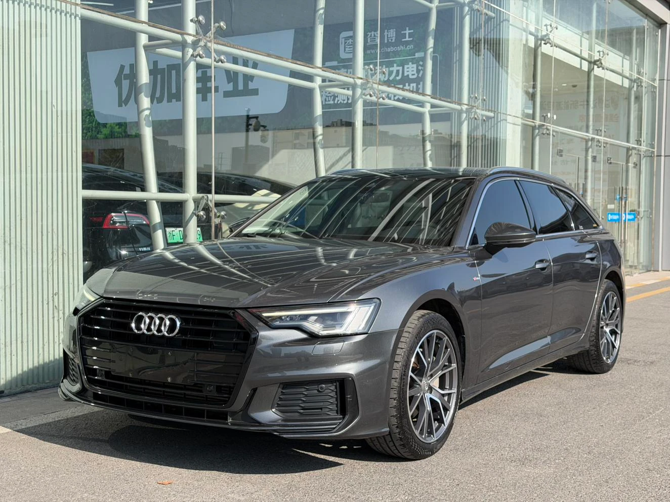 Audi A6 Avant 40 TFSI(Avant Trim)