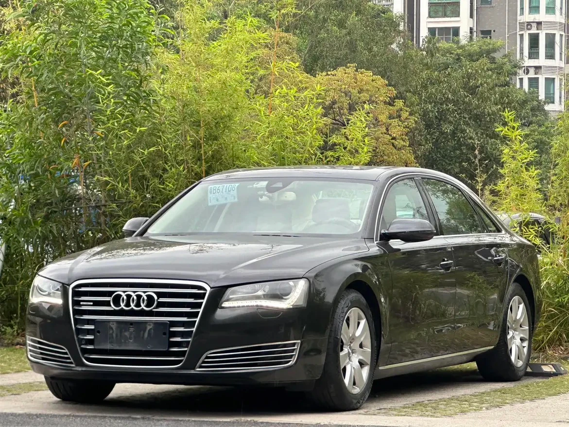 Audi A8L 45TFSI 