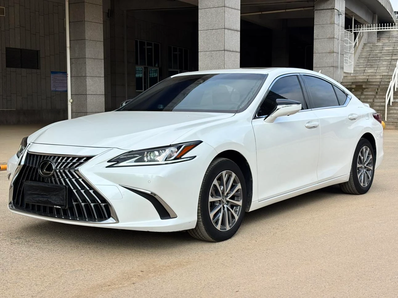 Lexus ES 200 Premium