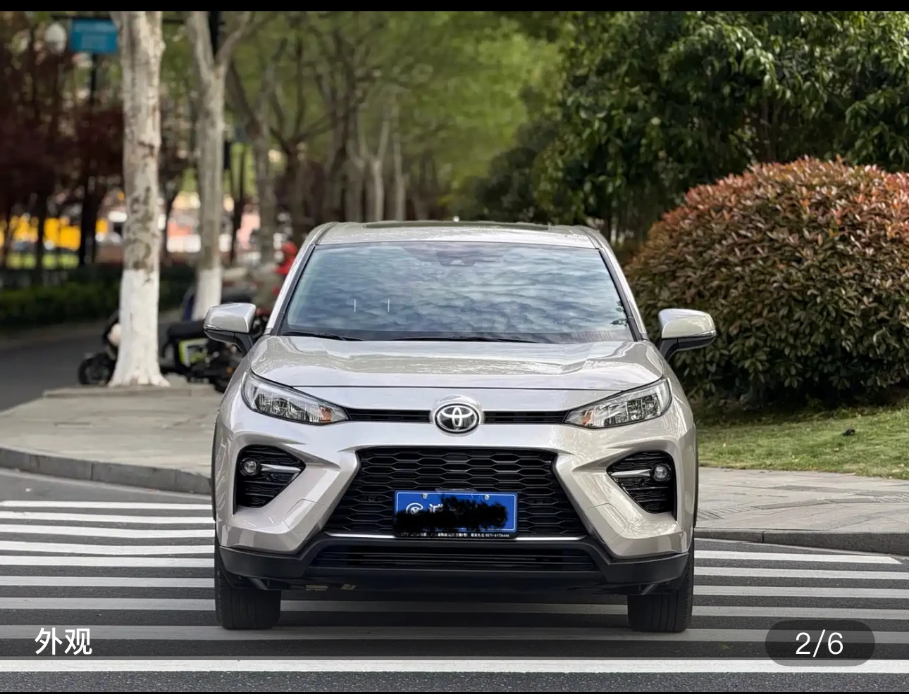 Toyota Wildlander 2.0L CVT 4WD  - exterior
