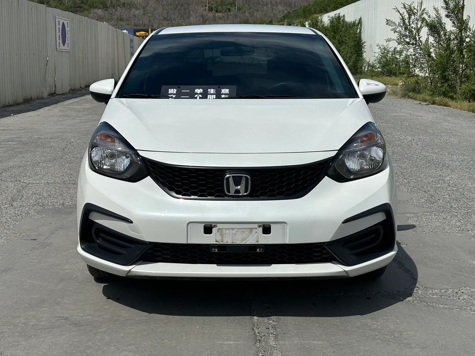 Honda Fit 1.5L CVT Comfort Edition - exterior