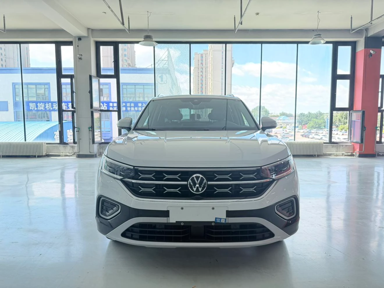 Volkswagen Tayron 300TSI 2WD Luxury Plus Advanced Edition - exterior
