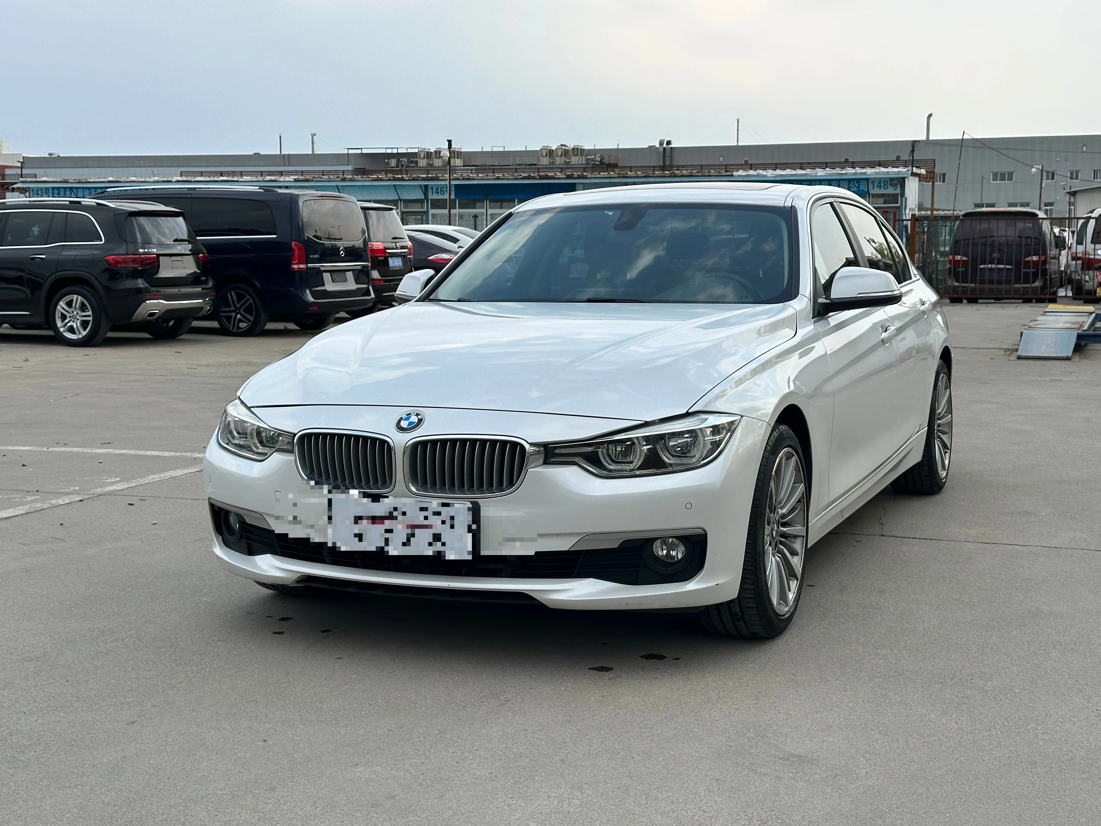 BMW 320Li  