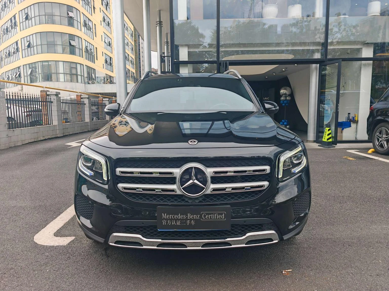 Mercedes-Benz GLB-Class GLB220 Stylish Edition