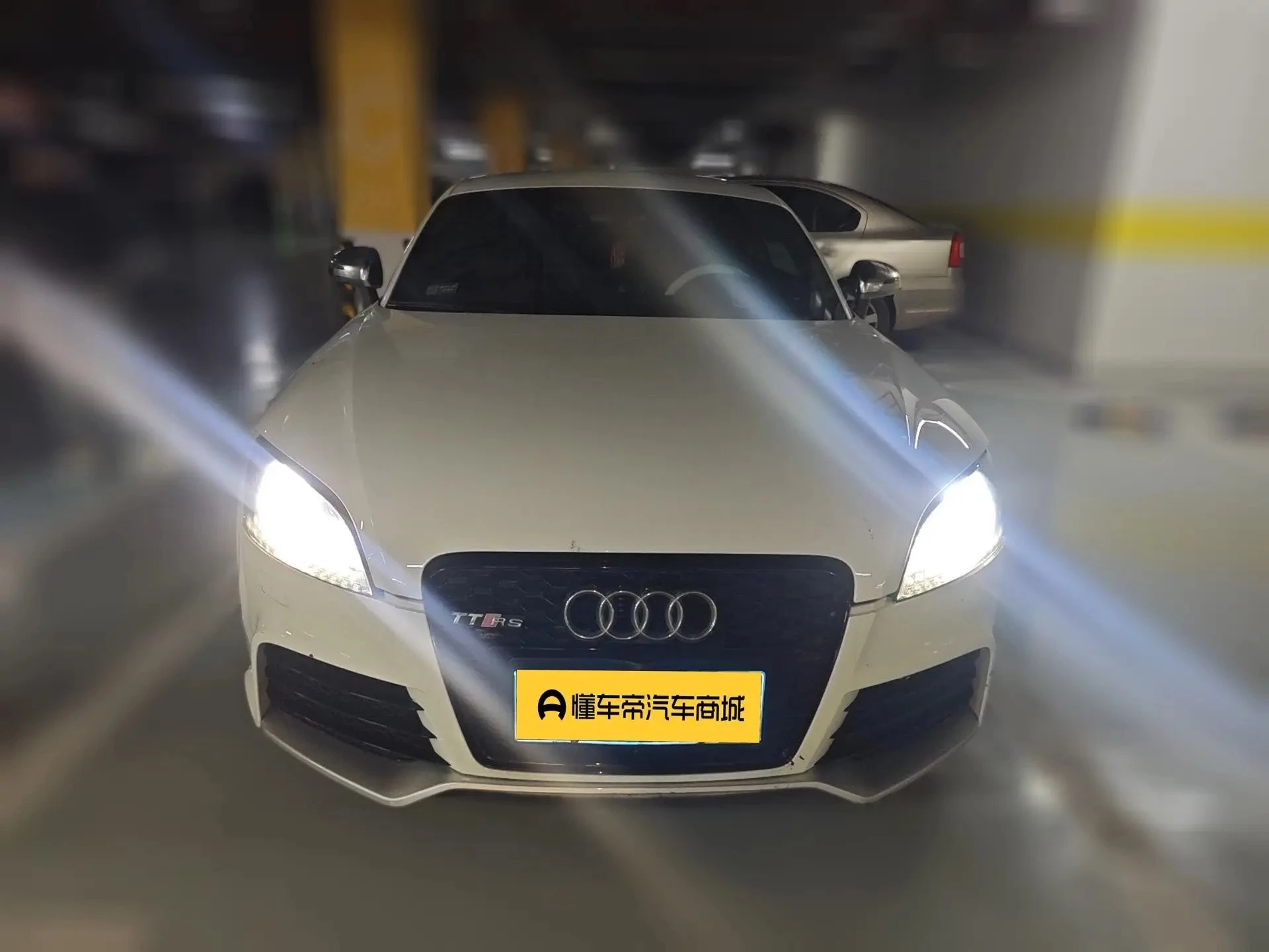 Audi TTS Coupe FSI - exterior