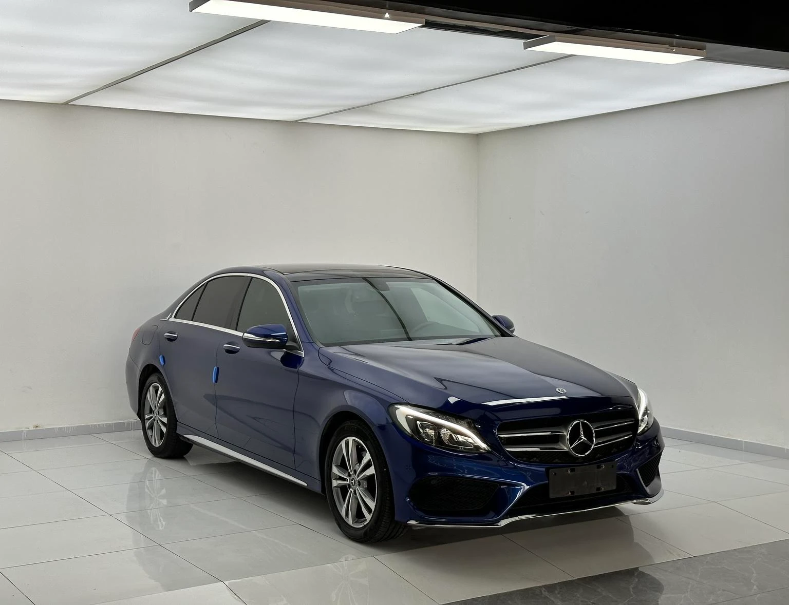 Mercedes-Benz  C 200 L Sport - exterior