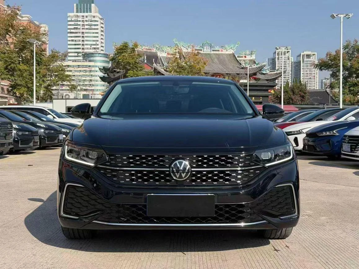 Volkswagen Passat 380TSI Star Elite Edition - exterior