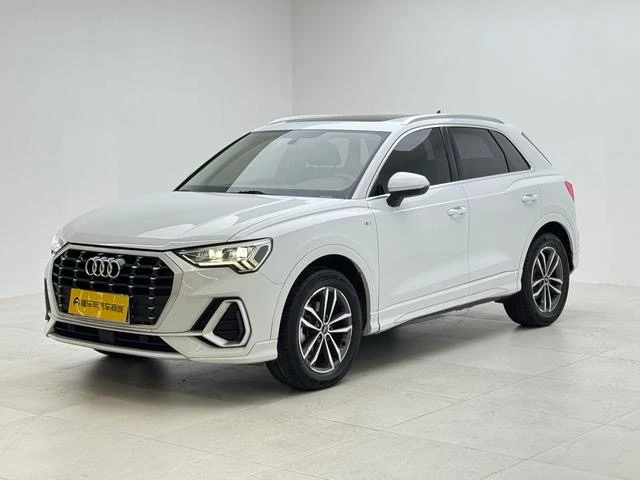 Audi Q3L 35 TFSI Fashion Dynamic Trim
