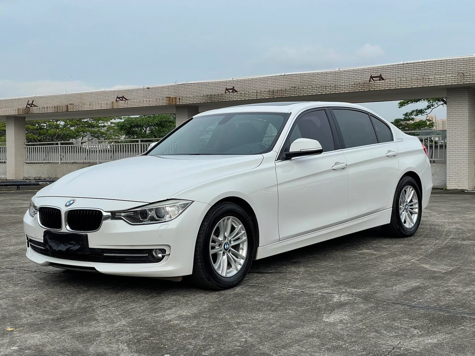 BMW 3 Series 320Li