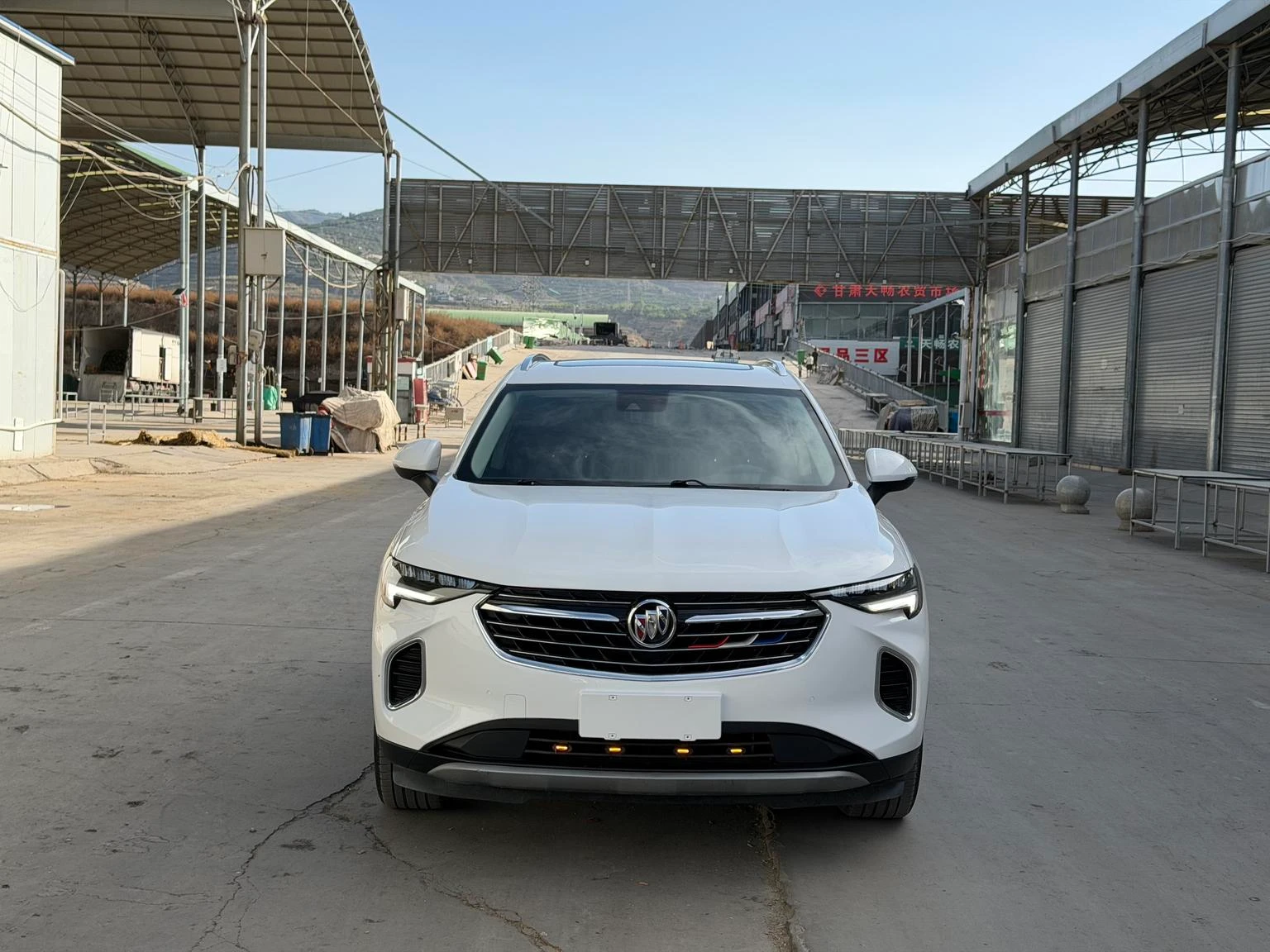 Buick Envision S 552T 2WD Luxury - exterior
