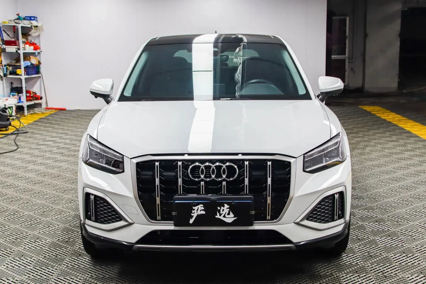 Audi Q2L 35 TFSI  - exterior