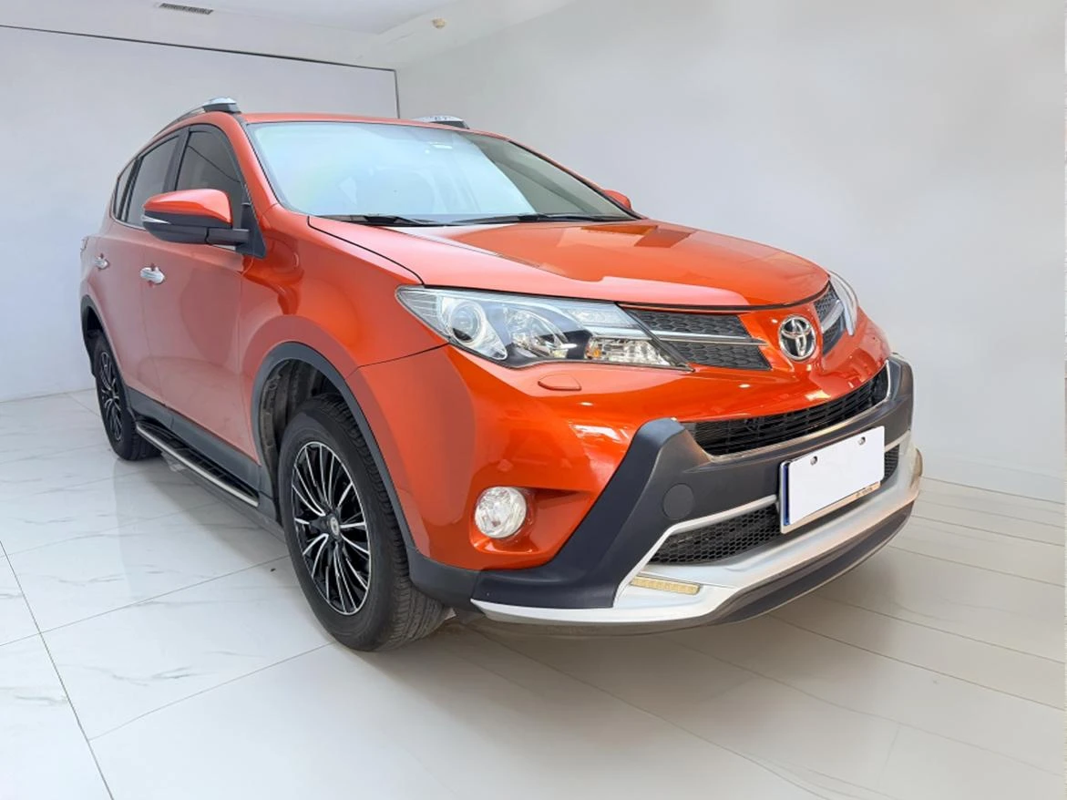 Toyota RAV4 4WD - exterior