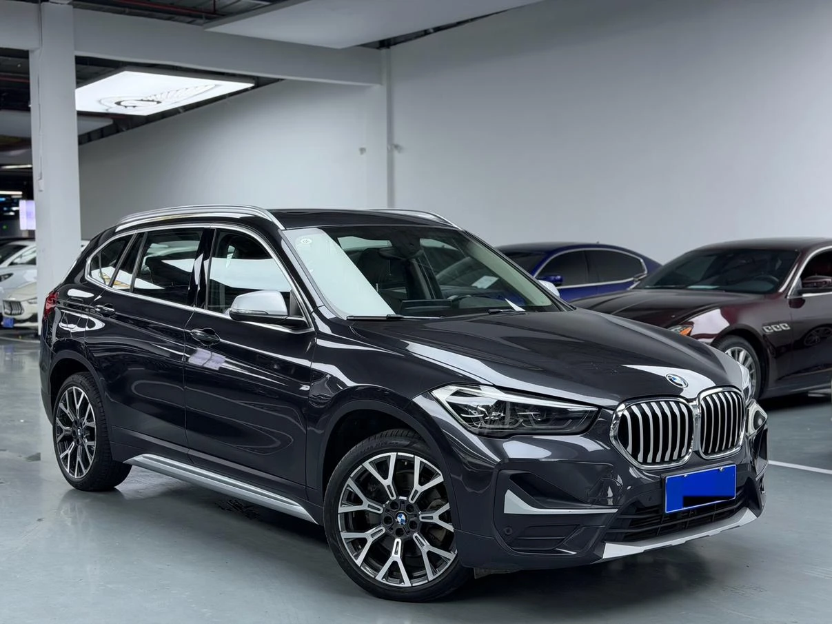 BMW X1 xDrive25Li Luxury