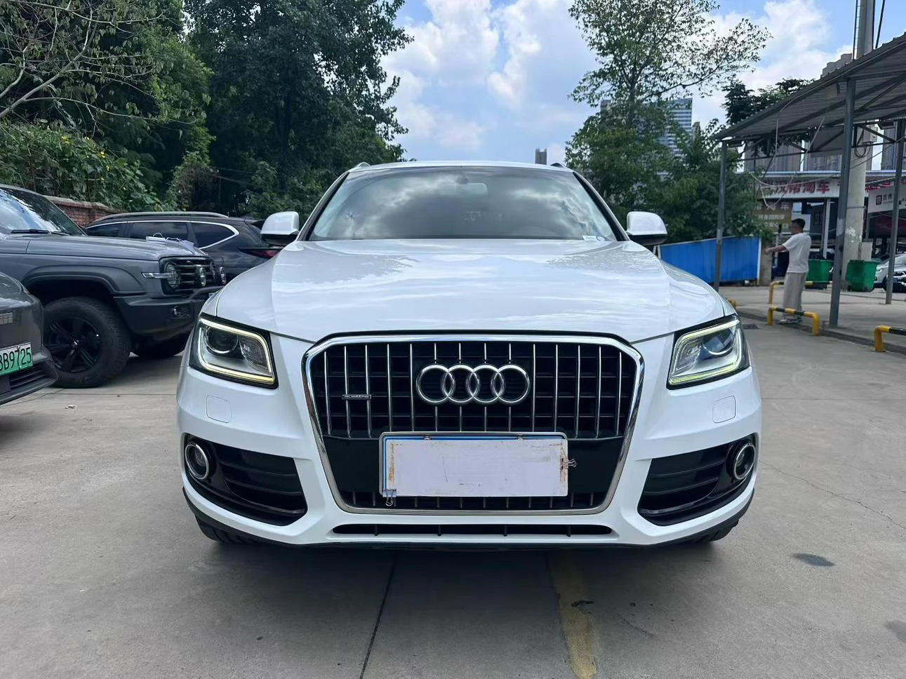 Audi Q5 40 TFSI Technology - exterior
